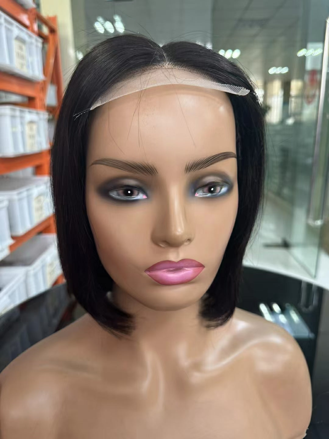 Natural black color  Bob Wig 4x4，5*5 Lace closure wig 100% Virgin Human Hair